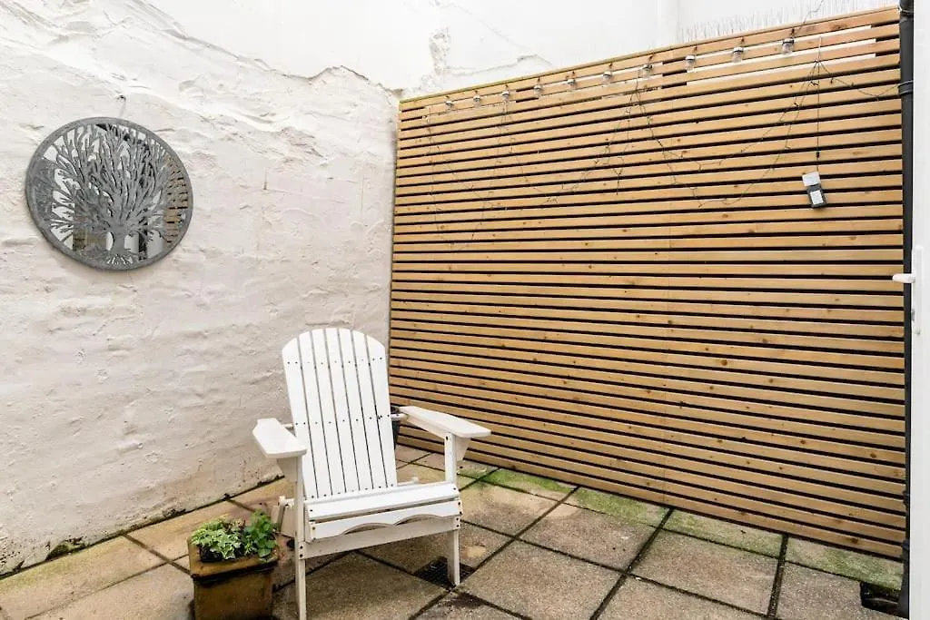 Beautiful Little Brighton Townhouse Apartment 0*,  United Kingdom