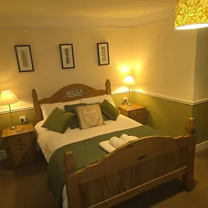 st-quintin-arms-yo25-4qy.yorkshirehotels.net/