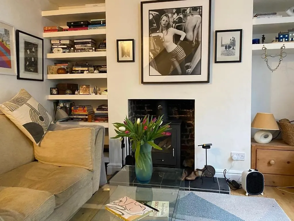 Apartment Ferienwohnung Beautiful Little Brighton Townhouse